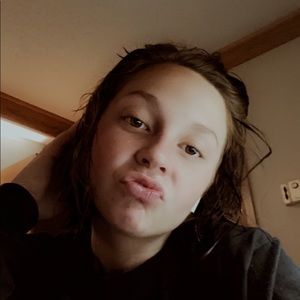 Meet your Posher, Savannah